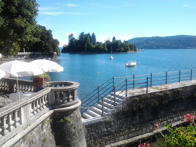 lago-120